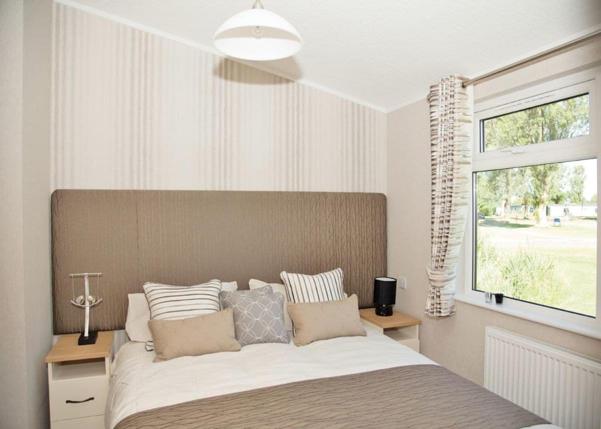 Hoburne Cotswold Hotel South Cerney Eksteriør billede